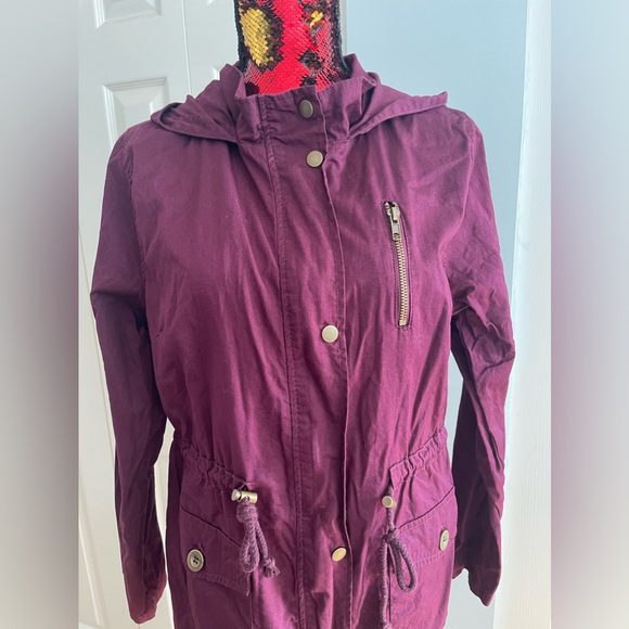 Jacket - Picture 2 of 5